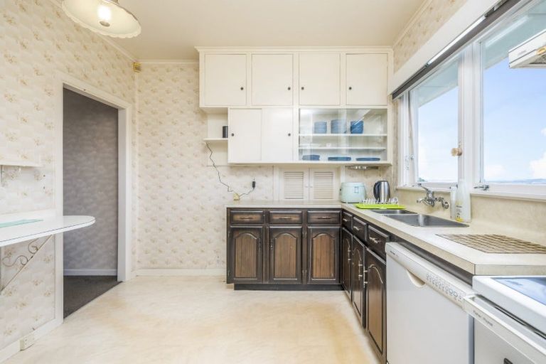 Photo of property in 39 Mellons Bay Road, Mellons Bay, Auckland, 2014