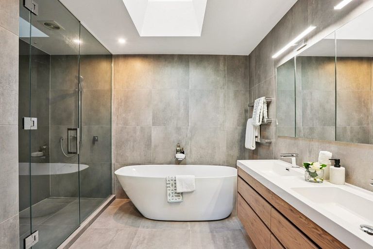 Photo of property in 22 Kahika Grove, Huapai, Kumeu, 0810