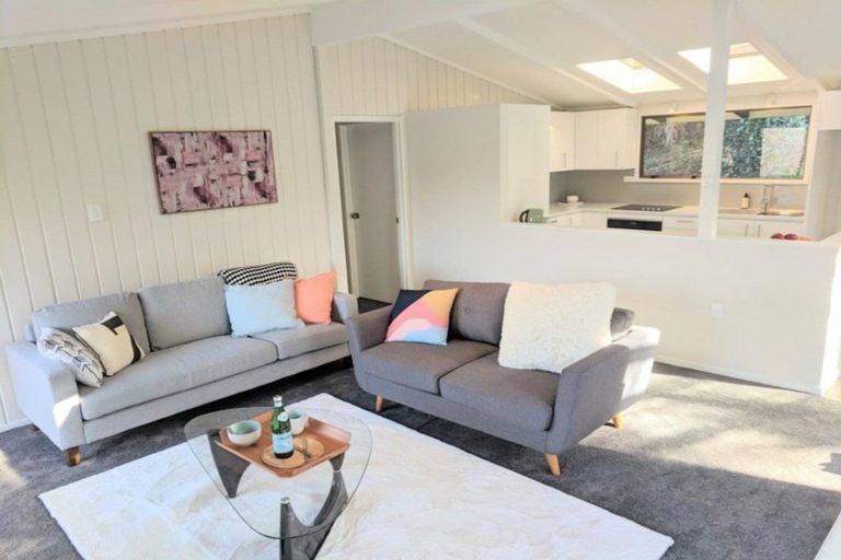 Photo of property in 25 Solander Place, Whitby, Porirua, 5024