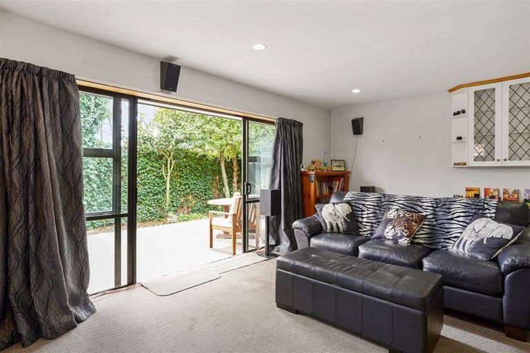 Photo of property in 440a Papanui Road, Strowan, Christchurch, 8052