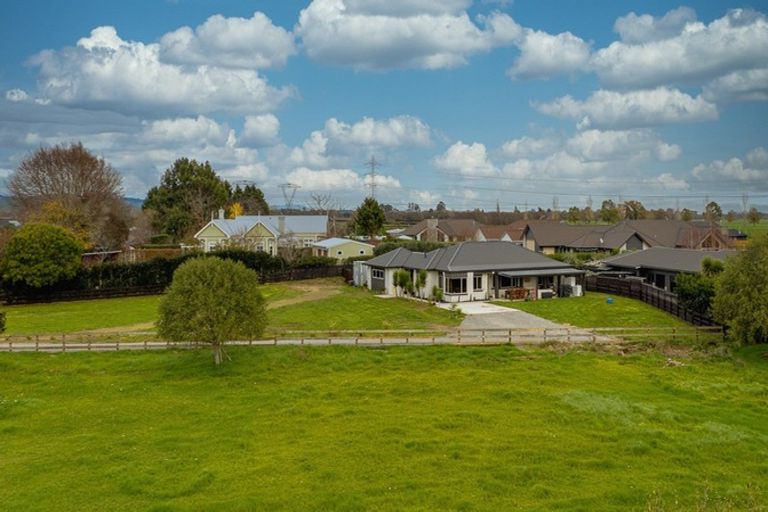 Photo of property in 127 Milton Street, Leamington, Cambridge, 3432