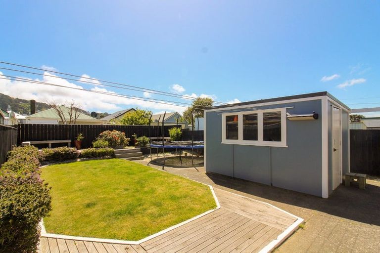 Photo of property in 38 Salek Street, Kilbirnie, Wellington, 6022