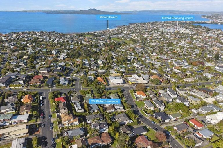 Photo of property in 2/4 Richards Avenue, Forrest Hill, Auckland, 0620