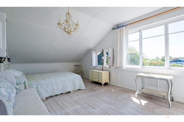 Photo of property in 165 High Street, Waimate, 7924