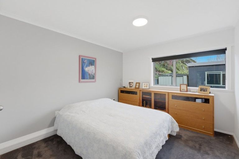 Photo of property in 82 Wairau Road, Oakura, 4314