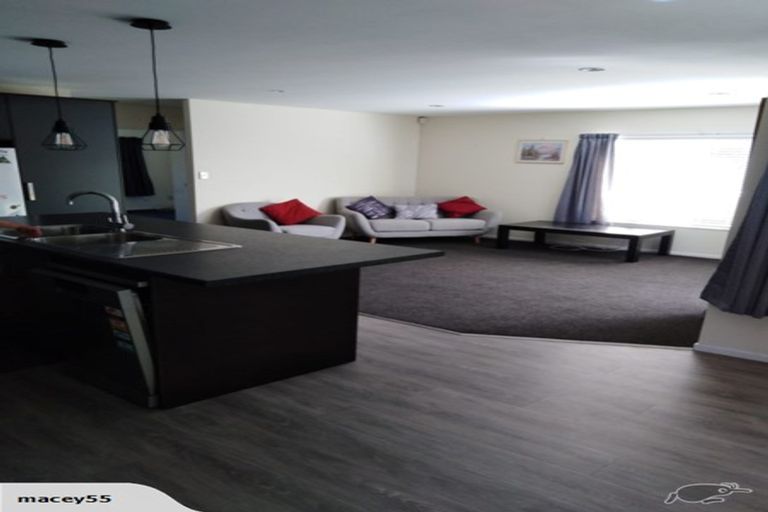 Photo of property in 9 Maadi Place, Papakura, 2110