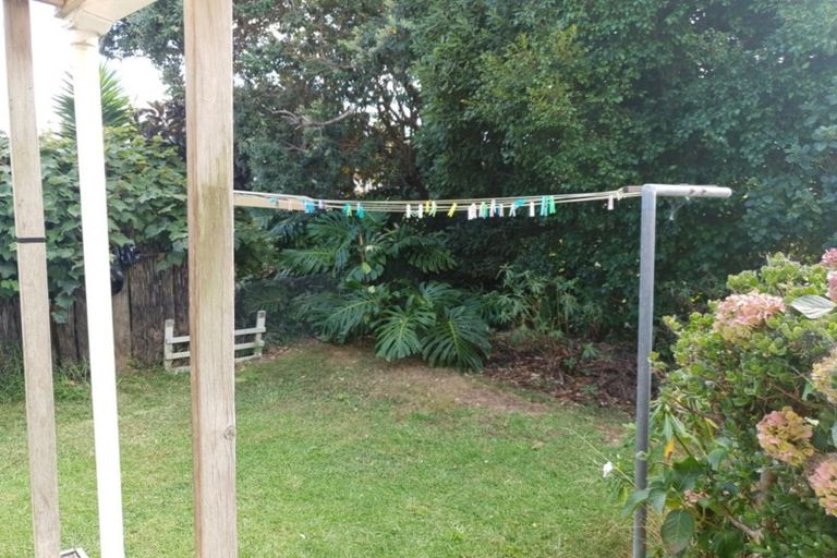 Photo of property in 10 Tatahi Street, Te Puru, Thames, 3575