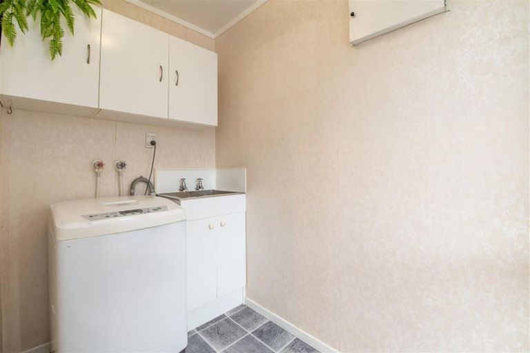 Photo of property in 19 Thebes Street, Pomare, Rotorua, 3015