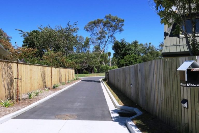 Photo of property in 64d Eatwell Avenue, Paraparaumu Beach, Paraparaumu, 5032