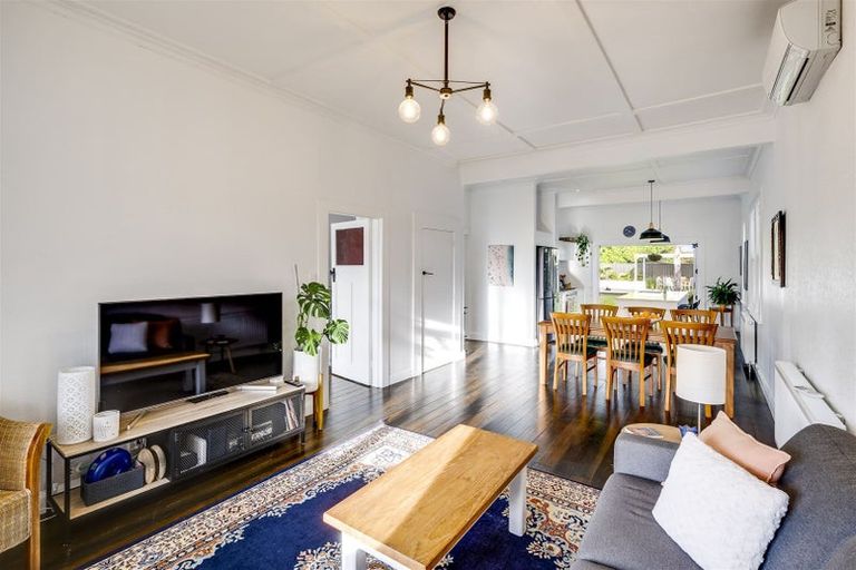 Photo of property in 48 Latham Street, Napier South, Napier, 4110