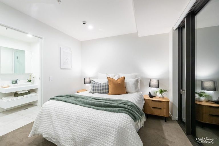 Photo of property in Pinnacle Apartments, W706/160 Victoria Street, Te Aro, Wellington, 6011