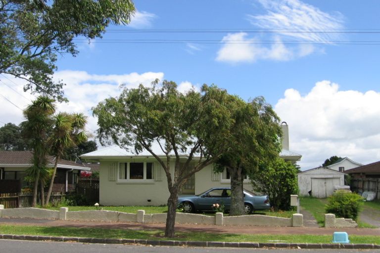 Photo of property in 43 St Michaels Avenue, Point Chevalier, Auckland, 1022