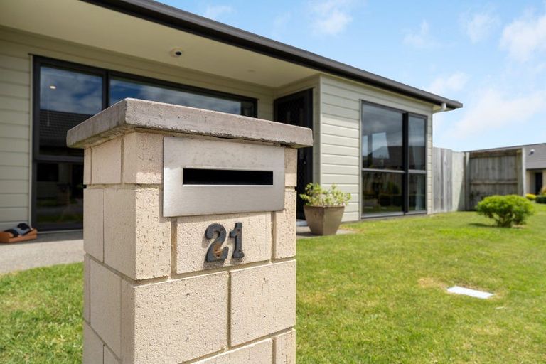 Photo of property in Georgia Estate, 21/3 Georgia Grove, Paraparaumu, 5032