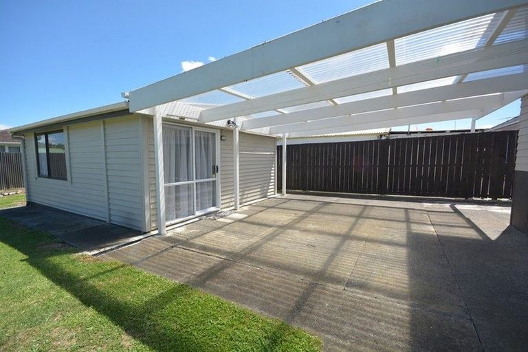 Photo of property in 22 Duggan Avenue, Mangere, Auckland, 2022