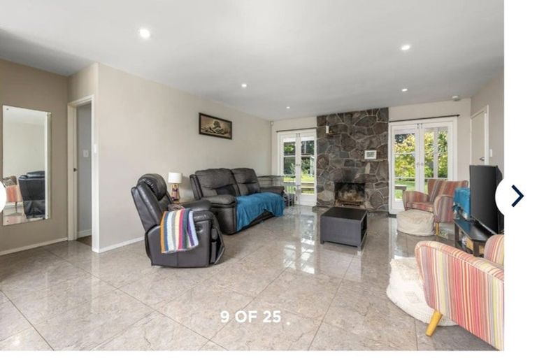Photo of property in 49 Tawa Road, Kumeu, 0891