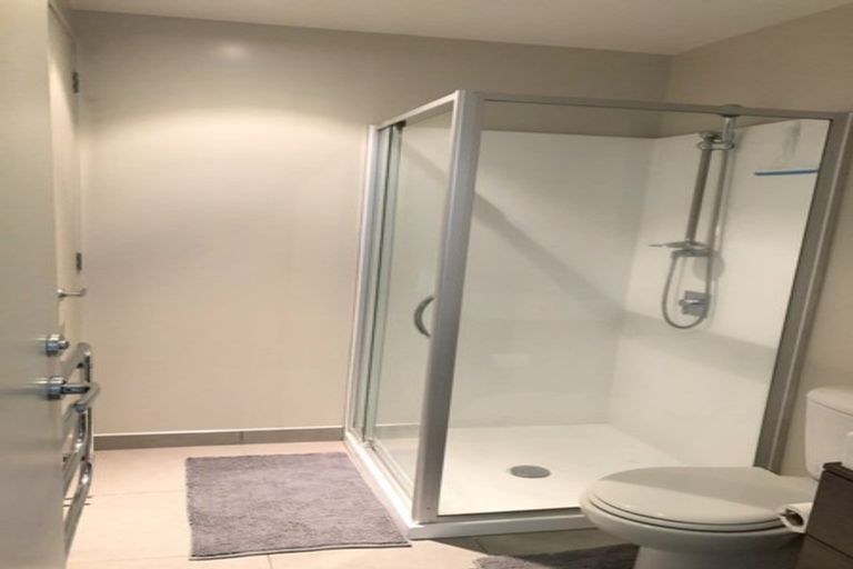 Photo of property in Shoal Haven Apartments, 112a/130 Anzac Street, Takapuna, Auckland, 0622