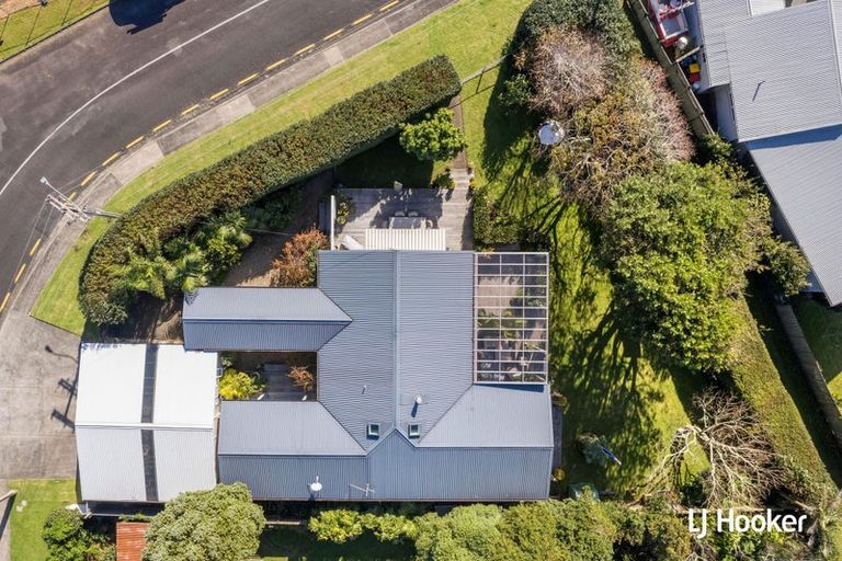 Photo of property in 21 The Crescent, Waihi Beach, 3611