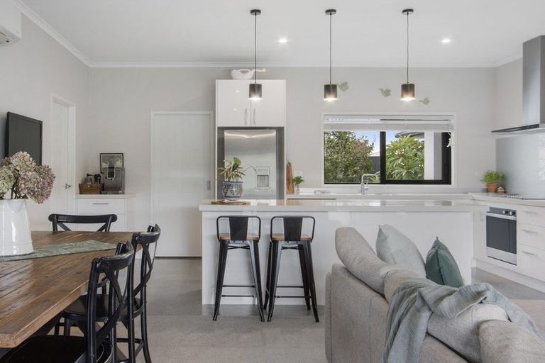 Photo of property in 7 Vantage Place, Omokoroa, 3114