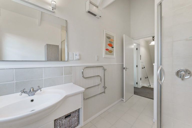 Photo of property in 735 Acacia Bay Road, Acacia Bay, Taupo, 3330