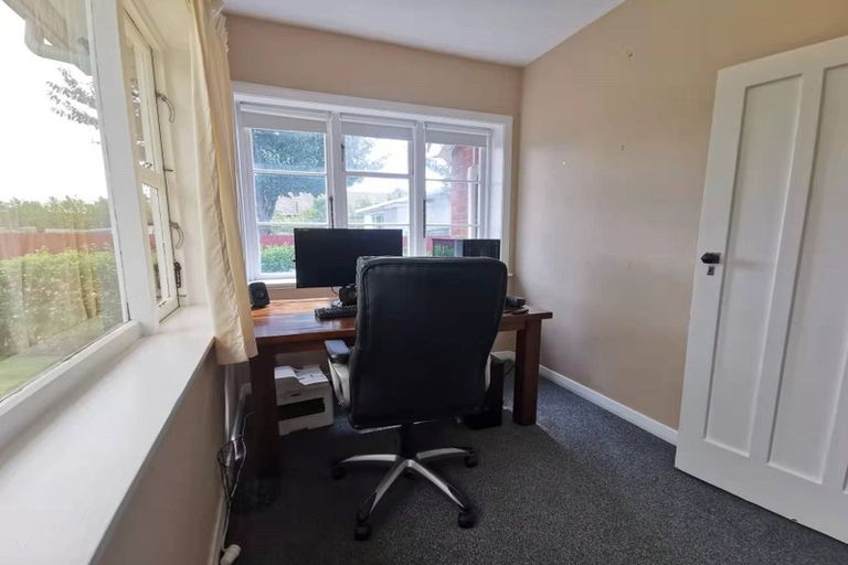 Photo of property in 5 Bampton Street, Dallington, Christchurch, 8061