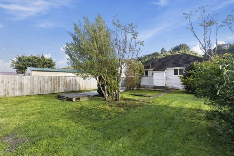 Photo of property in 1182 Taita Drive, Taita, Lower Hutt, 5011