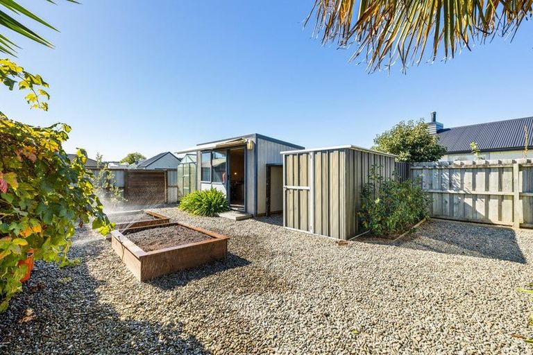 Photo of property in 2 Ormandy Court, Amberley, 7410