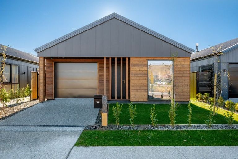 Photo of property in 101 Wooing Tree Avenue, Cromwell, 9310