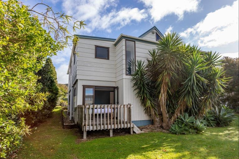 Photo of property in 10 Robyn Crescent, Hahei, Whitianga, 3591