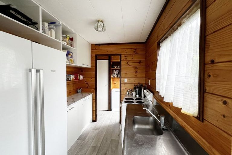 Photo of property in 17a Scotstoun Place, Glen Eden, Auckland, 0602