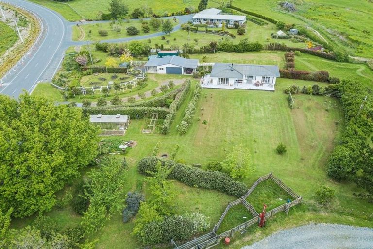 Photo of property in 52 Rodda Road, Rangiriri, Te Kauwhata, 3782