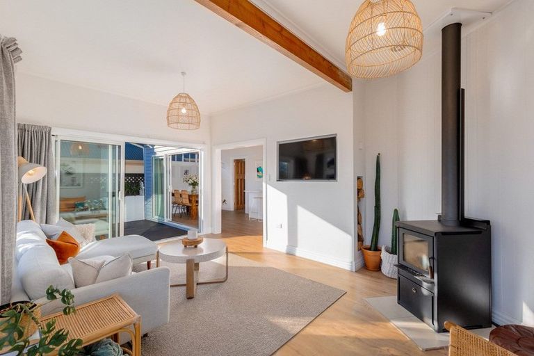 Photo of property in 51 North Avon Road, Richmond, Christchurch, 8013