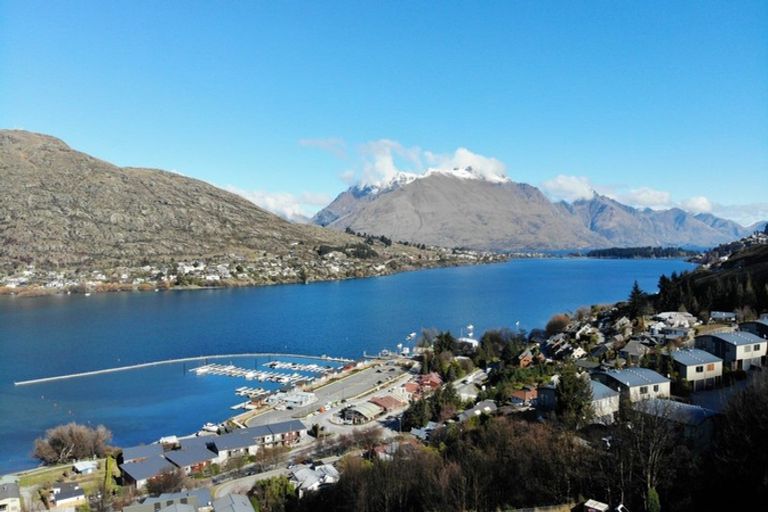 Photo of property in 10/66 Marina Drive, Frankton, Queenstown, 9300