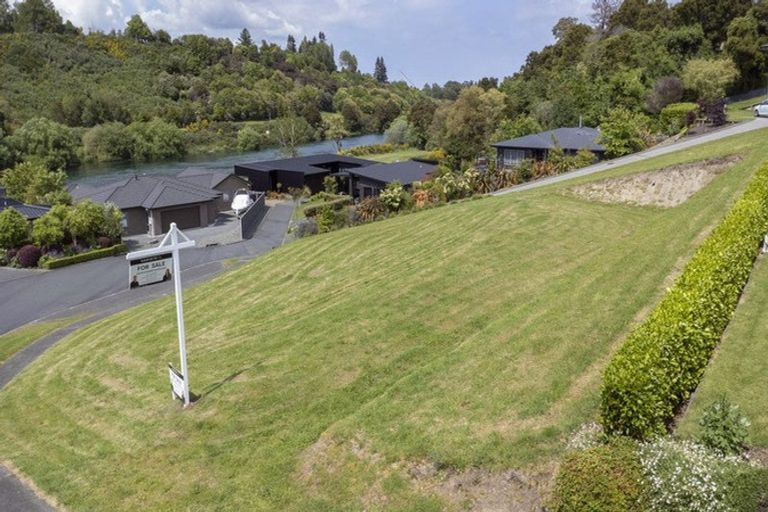 Photo of property in 12 Stevenson Way, Rangatira Park, Taupo, 3330