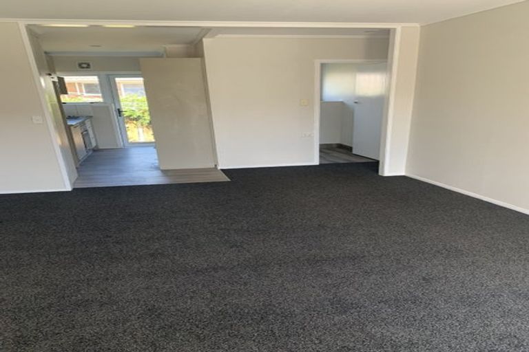 Photo of property in 2/31 Alexander Avenue, Papatoetoe, Auckland, 2025