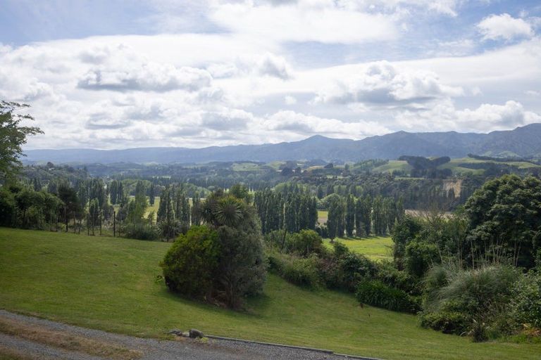 Photo of property in 1195a Pohangina Road, Pohangina, Ashhurst, 4884