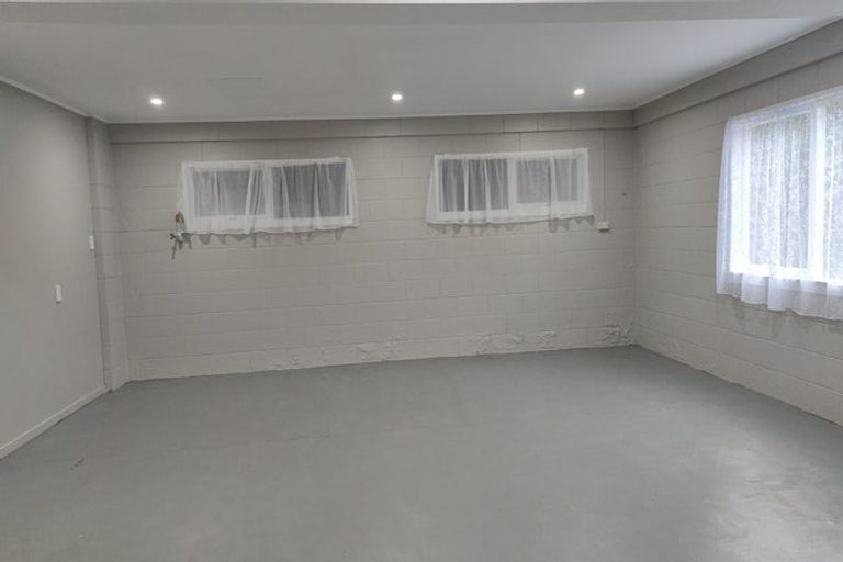 Photo of property in 58 Stredwick Drive, Torbay, Auckland, 0630