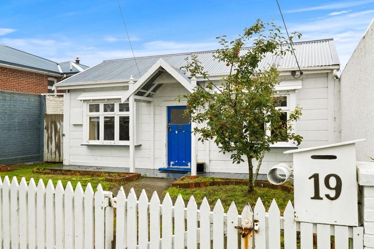 Photo of property in 19 Magnetic Street, Port Chalmers, 9023