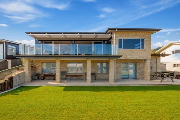 Photo of property in 22 Marina Terrace, Kinloch, Taupo, 3377