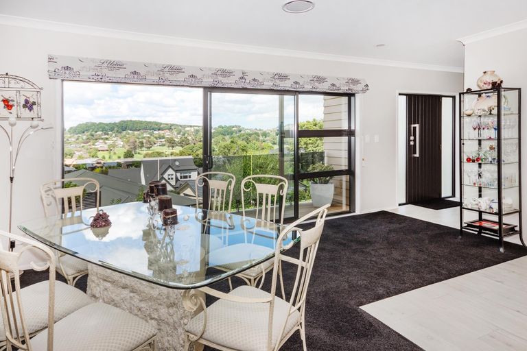 Photo of property in 38a Max Short Drive, Pukekohe, 2120