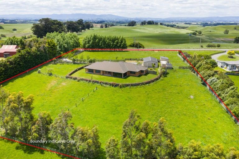 Photo of property in 61 Mount Stewart Halcombe Road, Sanson, Palmerston North, 4479