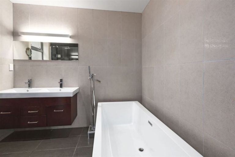 Photo of property in 7a Rawhiti Road, Pukerua Bay, 5026