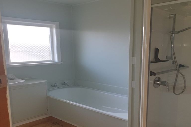 Photo of property in 15 Garden Terrace, Pukekohe, 2120