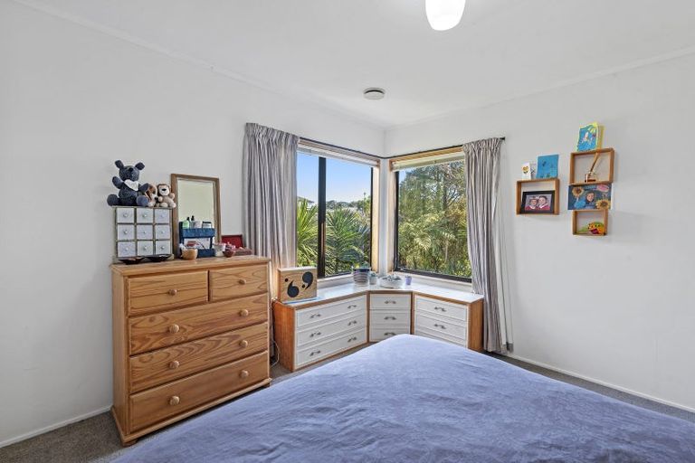 Photo of property in 1/17 Manuwai Road, Torbay, Auckland, 0630