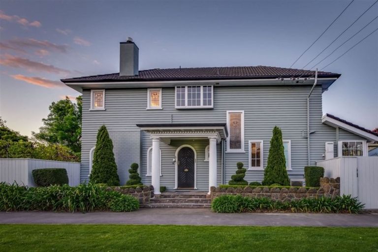 Photo of property in 1 Rochdale Street, Fendalton, Christchurch, 8014