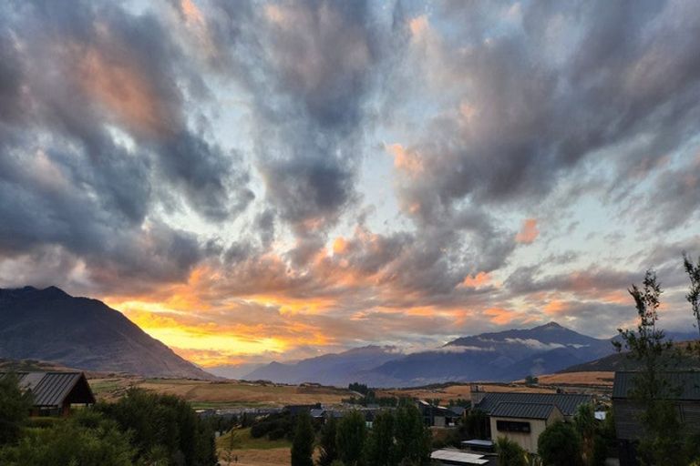 Photo of property in 11 Mckellar Drive, Jacks Point, Queenstown, 9371