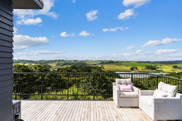 Photo of property in 205 Takahoa Drive, Kaiwaka, 0573