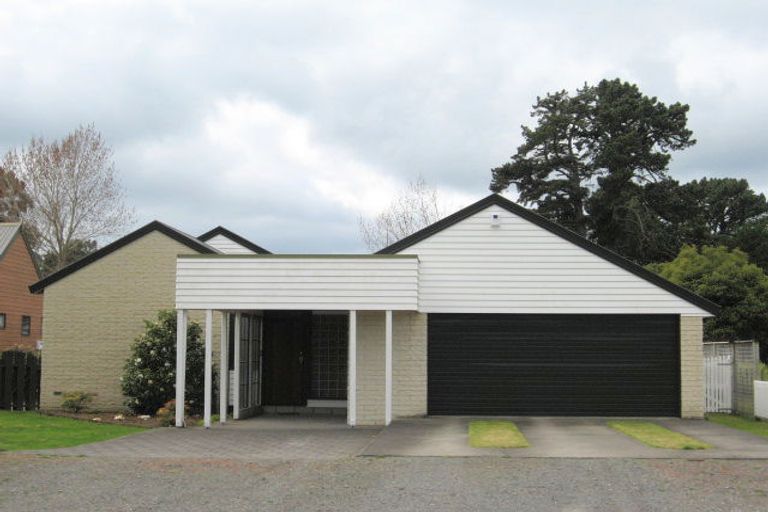 Photo of property in 130 Kiwi Road, Whangamata, 3620