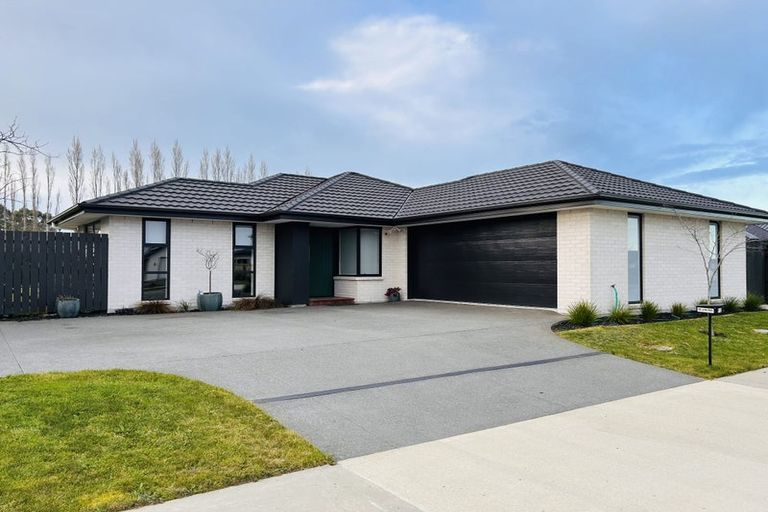 Photo of property in 13 Mcquillan Avenue, Woodend, 7610