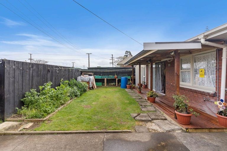 Photo of property in 3/33 Cleek Road, Mangere East, Auckland, 2024