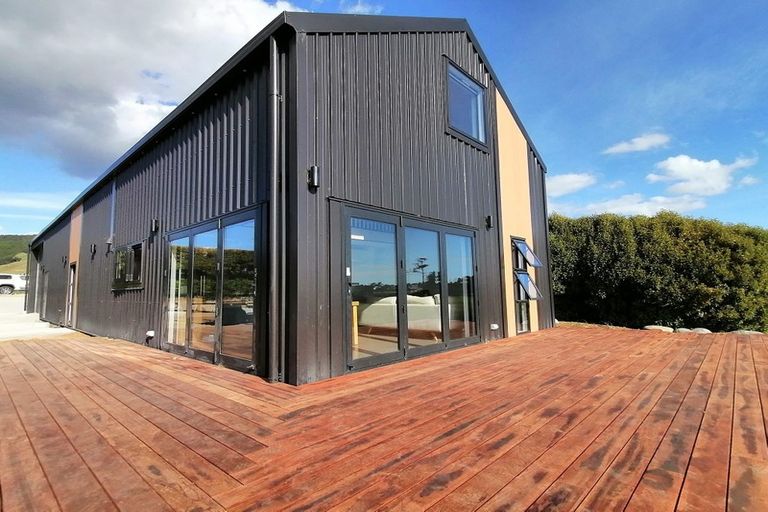 Photo of property in 49 Weld Rd Lwr, Tataraimaka, New Plymouth, 4374